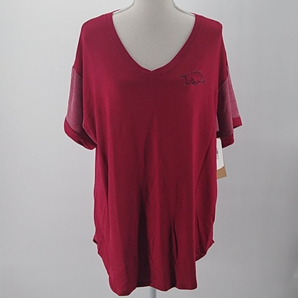 New Women's Arkansas Razorbacks Tee